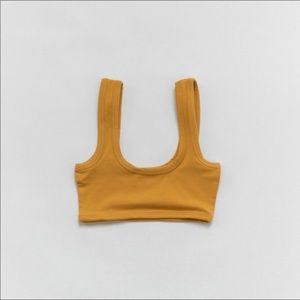 Arq wide strap bra